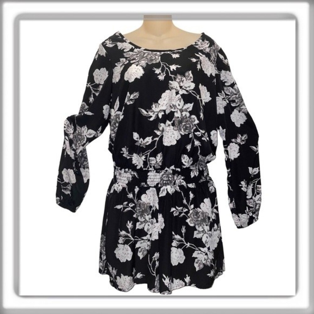 Barr III Romper Jumpsuit Black White Floral Long Sleeves Lightweight Size Medium